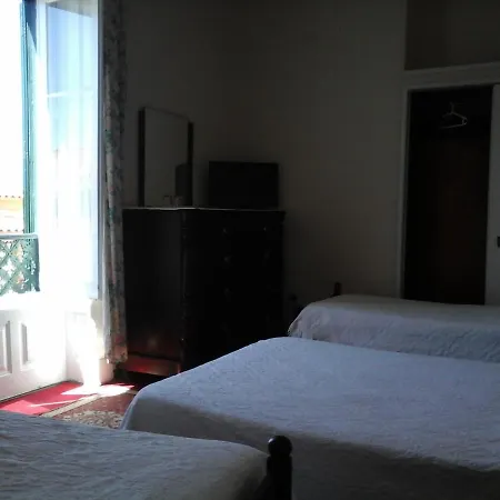 Pensao Residencial Mirasol Гостевой дом 3*